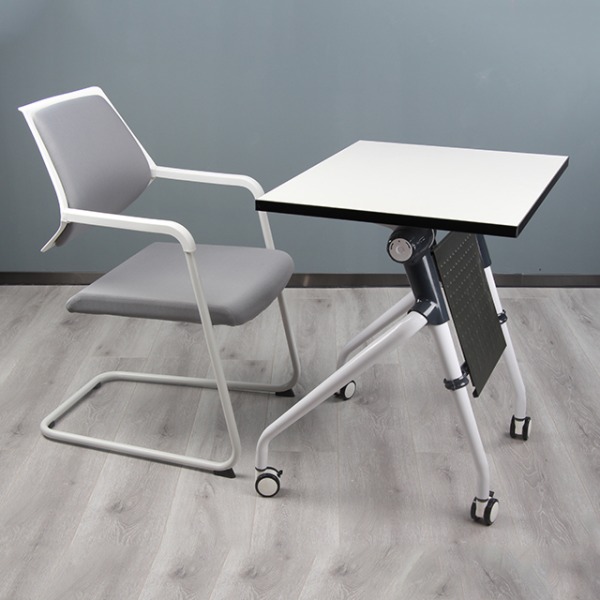 学生课桌椅厂桌子不同角度展示2